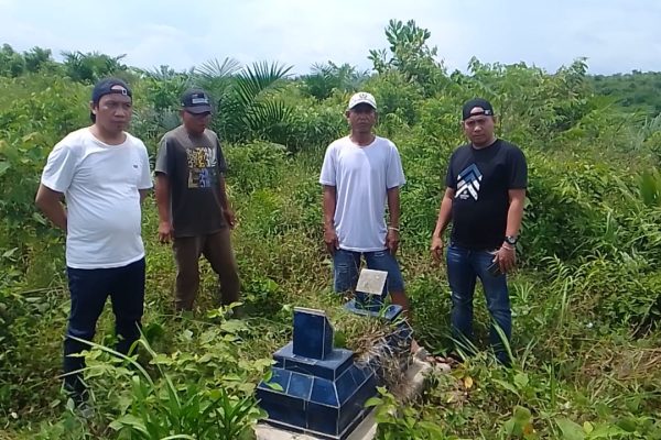 Diduga PT Surya Bumi Agro Langeng Rampas Tanah Warga Yang Ada Kuburan Keluarga